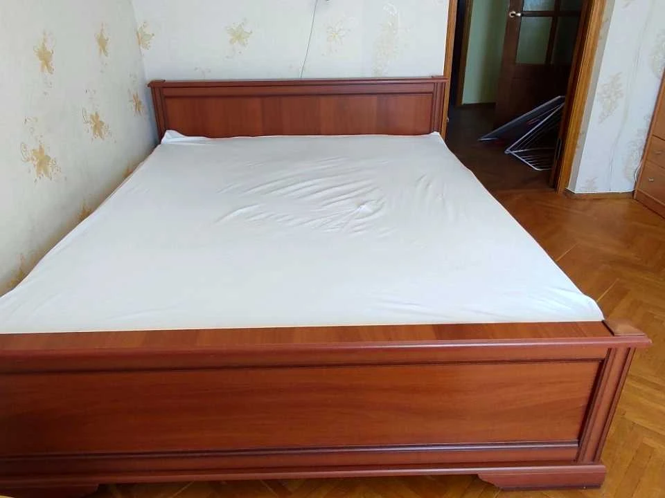 Квартира. Миропільська вулиця, Київ.