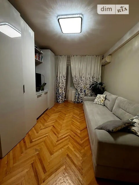 Sale of 3-room apartment 50 sq. m on Mykhayla Dontsya st. 3 • ID 347
