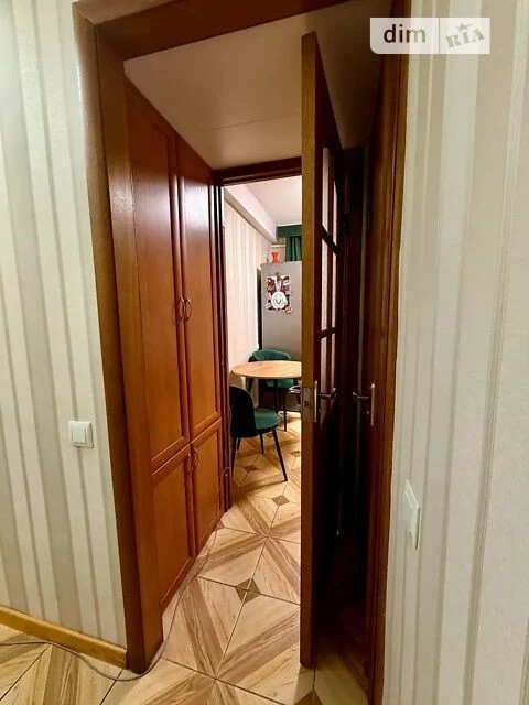Sale of 3-room apartment 50 sq. m on Mykhayla Dontsya st. 3 • ID 347