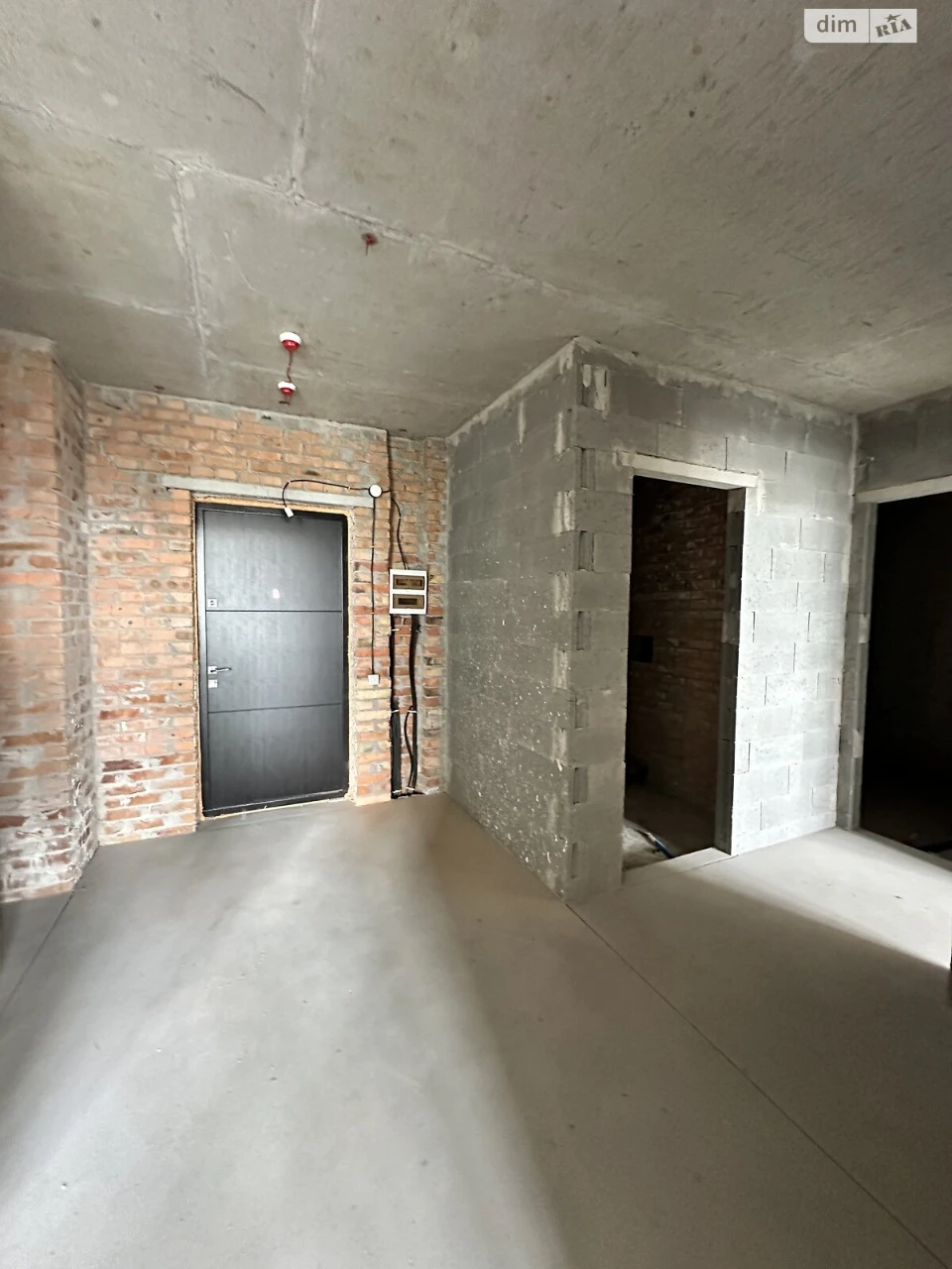 Sale Apartment Podilsky