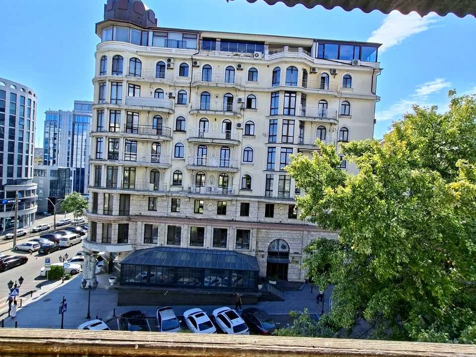 Квартира. Одеса, Греческая улица