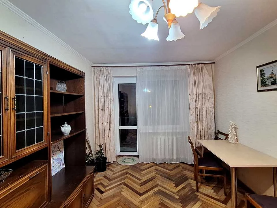 Квартира. Київ, Петра Ніщинського вул.