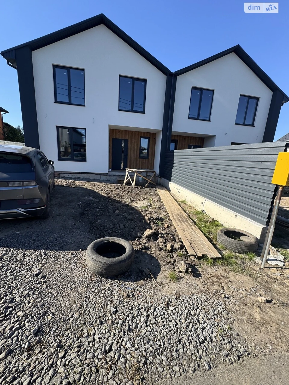 Sale of Duplex in Tyzhyliv
