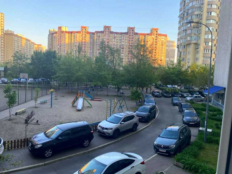Квартира. Київ, Урлівська вул.