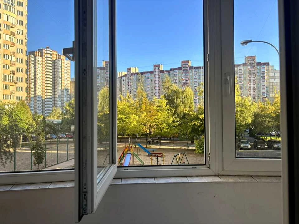 Квартира. Київ, Урлівська вул.