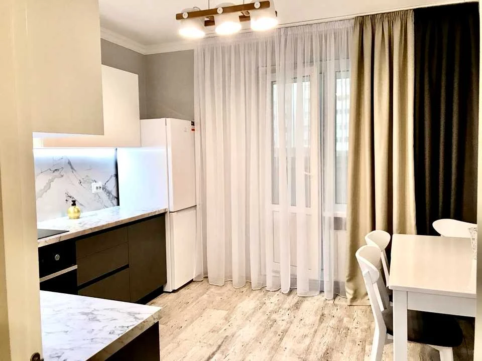 Apartment. Kyiv, Baltiysky Prospect.