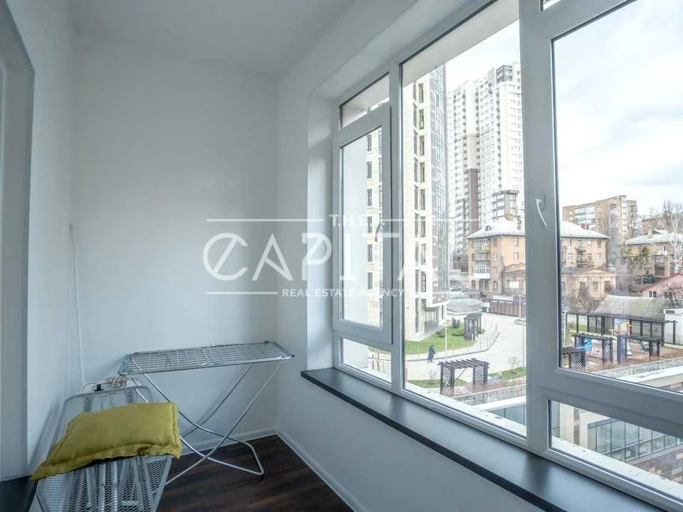 Квартира. Київ, Саперне Поле вул.