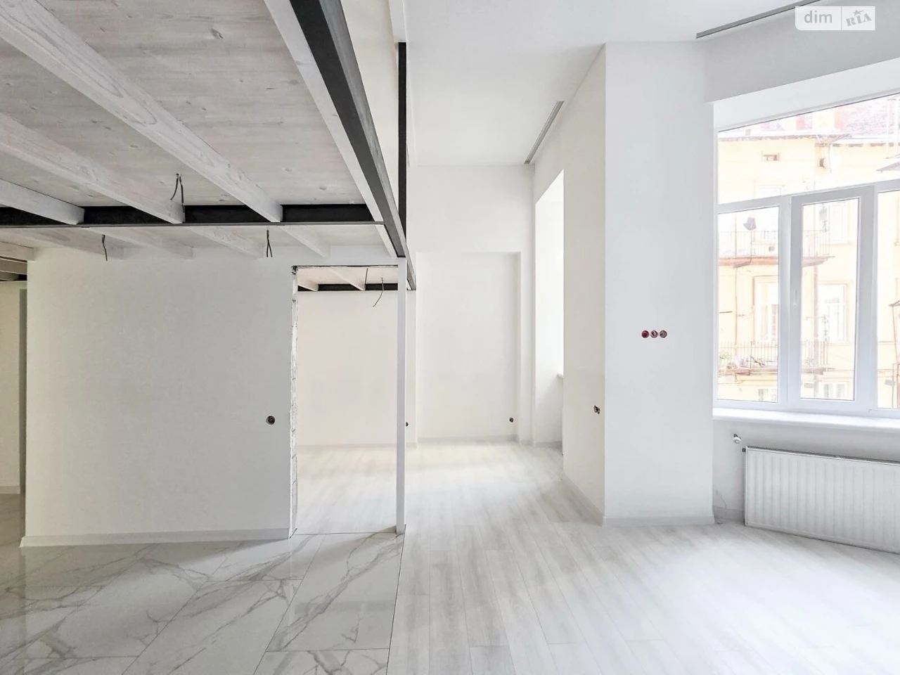 Apartment for Sale, Center