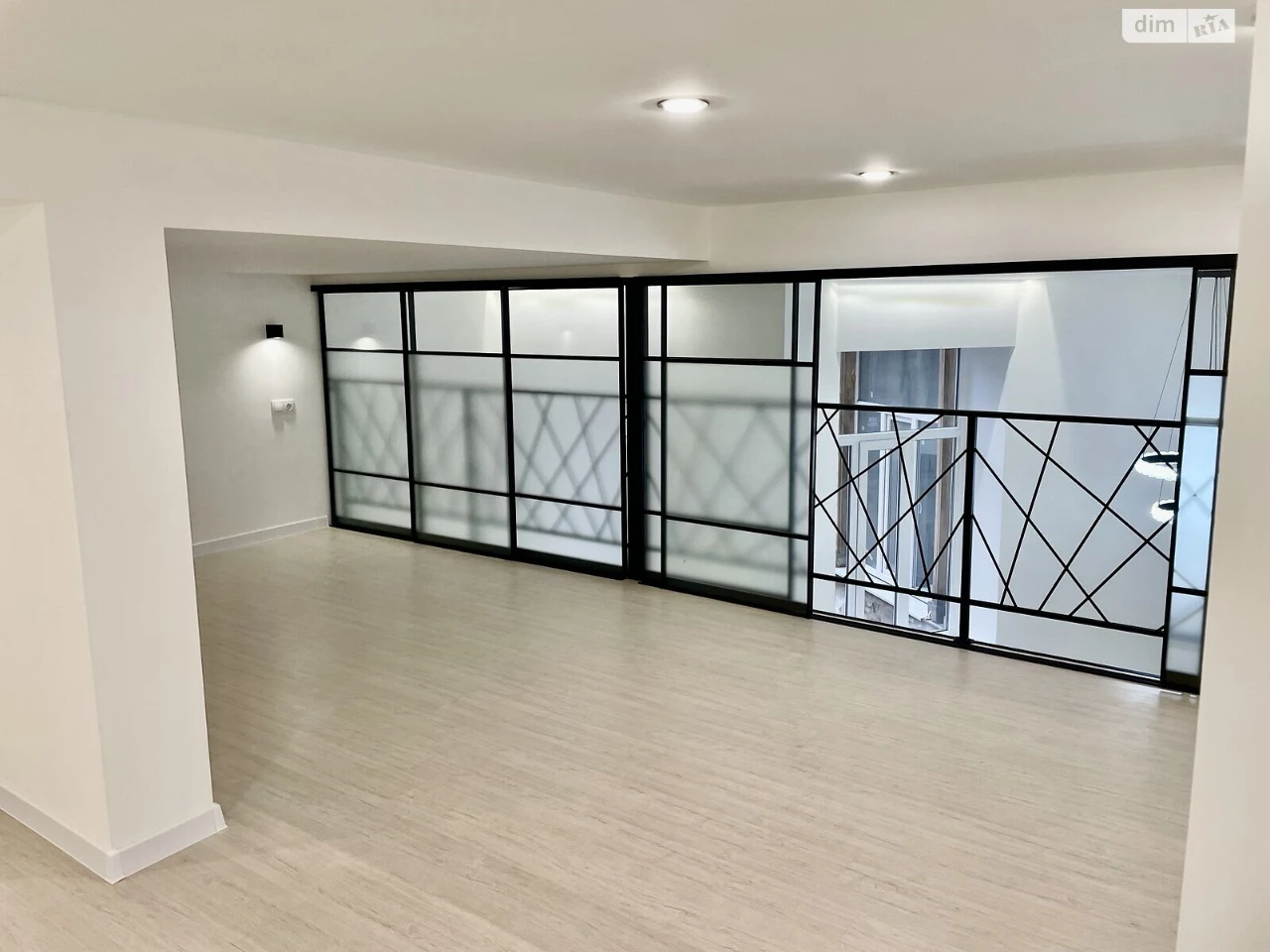 Apartment for Sale, Center
