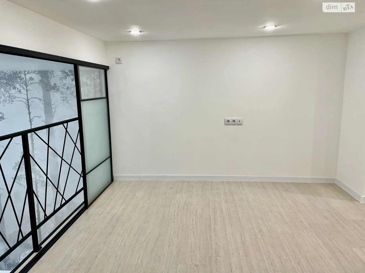 Apartment for Sale, Center