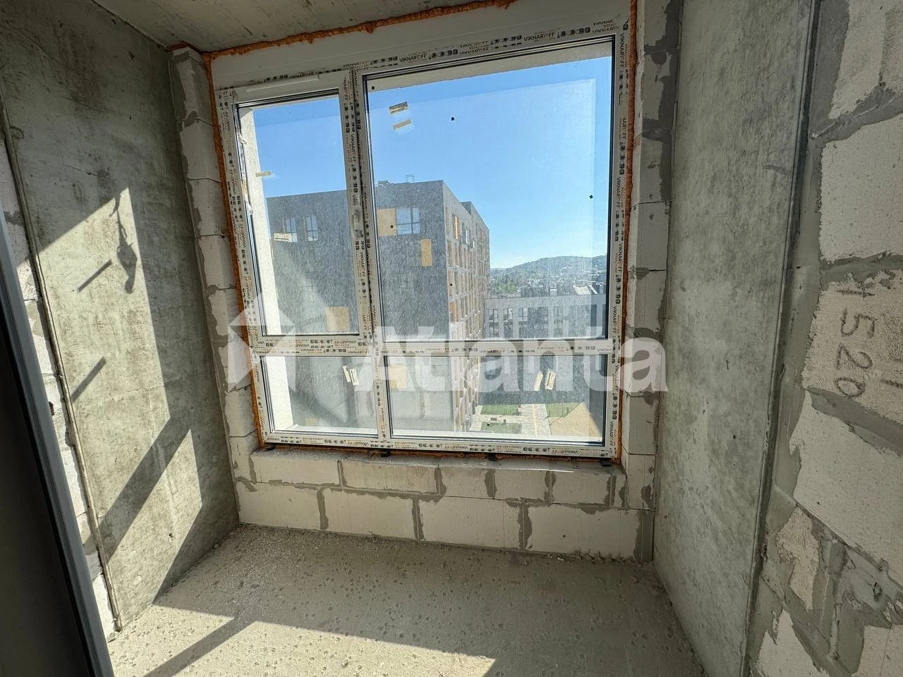 Продаж 1-кімнатної квартири 37,6 м² у ЖК ВЕЖА — Підзамче