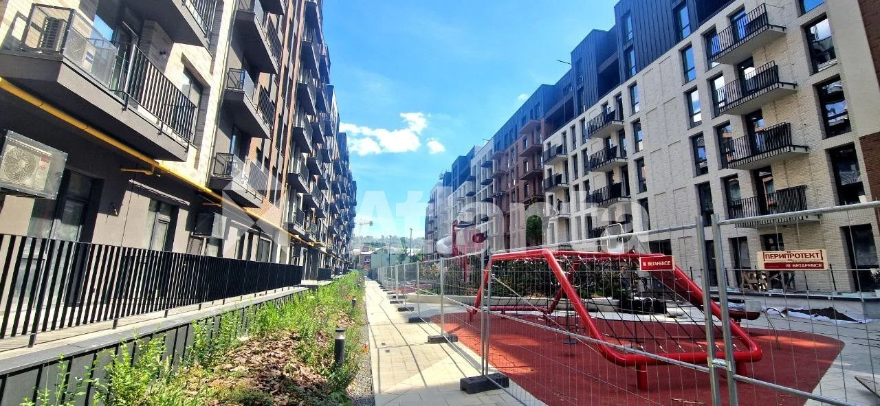 Продається 1-кімнатна квартира площею 47м² у  ЖК Avalon Yard