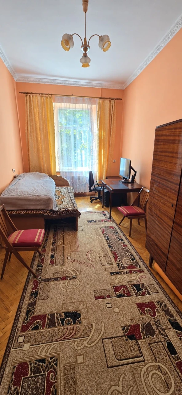 продам 1но кім.квартиру вул.Одеська