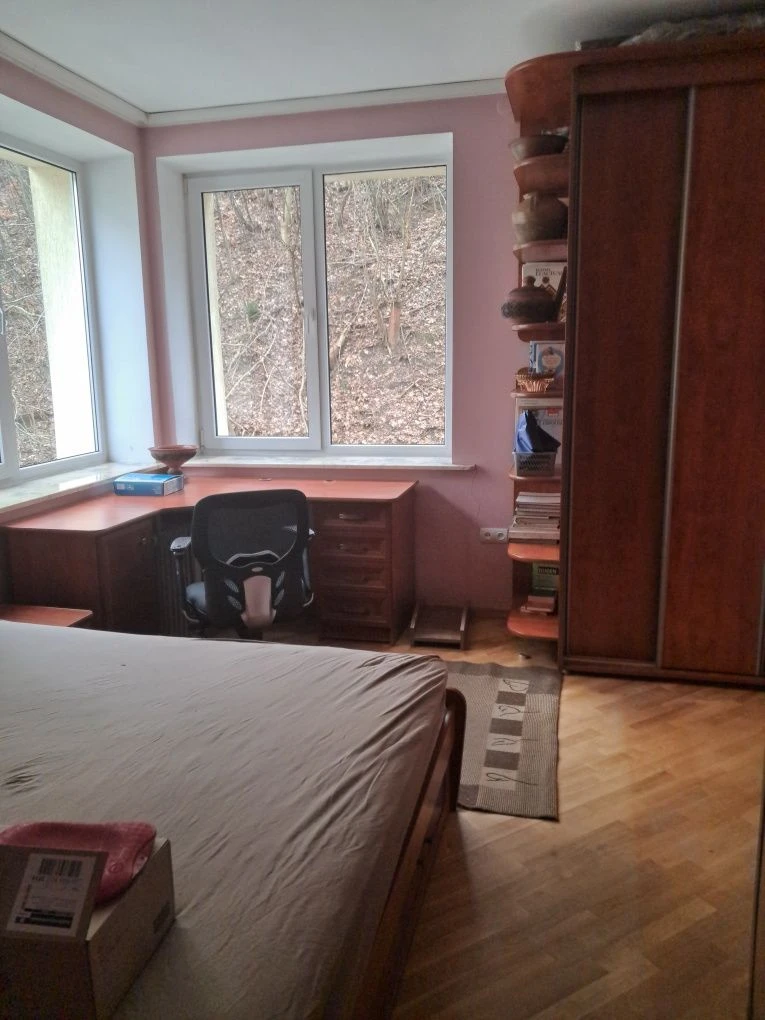 Продаж 2 кім квартири по вул Г. Грицая (Зелена)