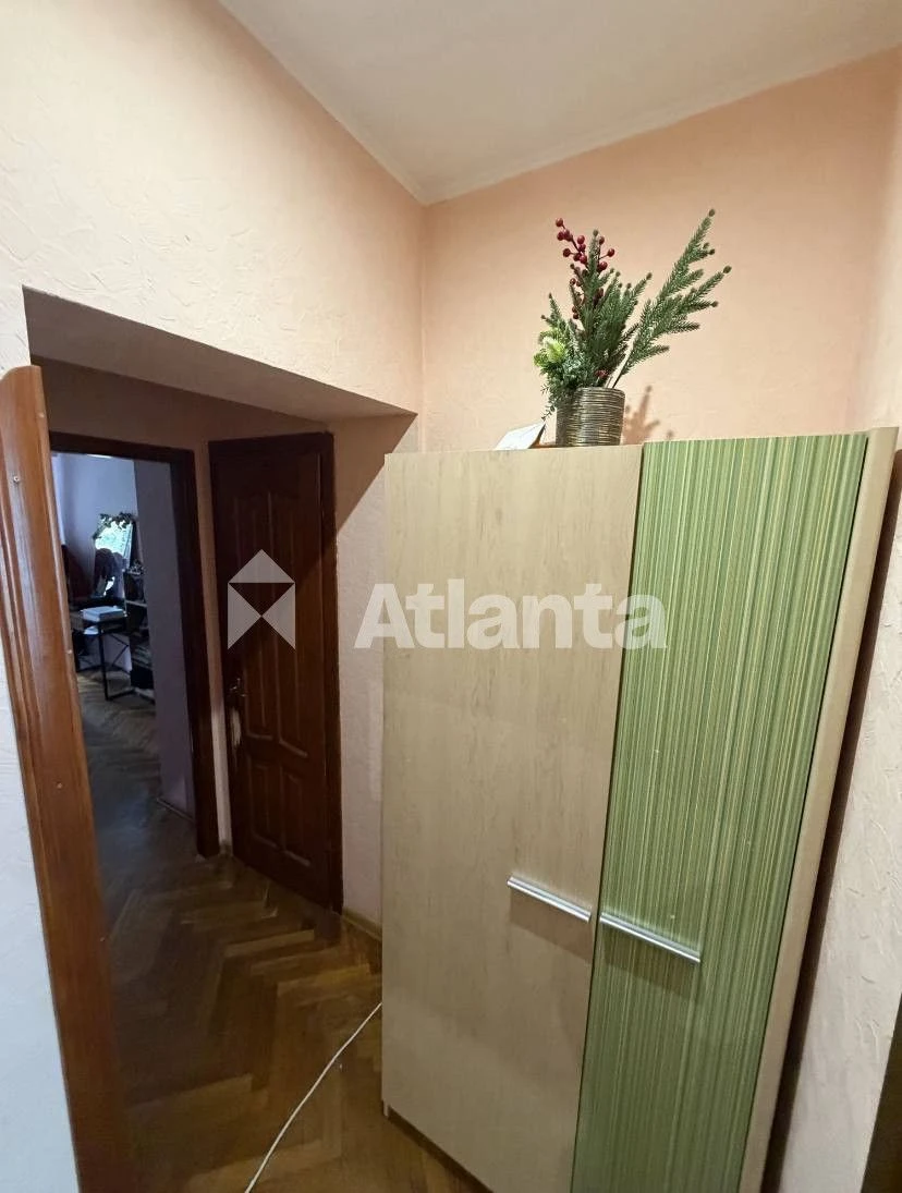 Продаж двокімнатної квартири на вул. Городоцькій, Львів