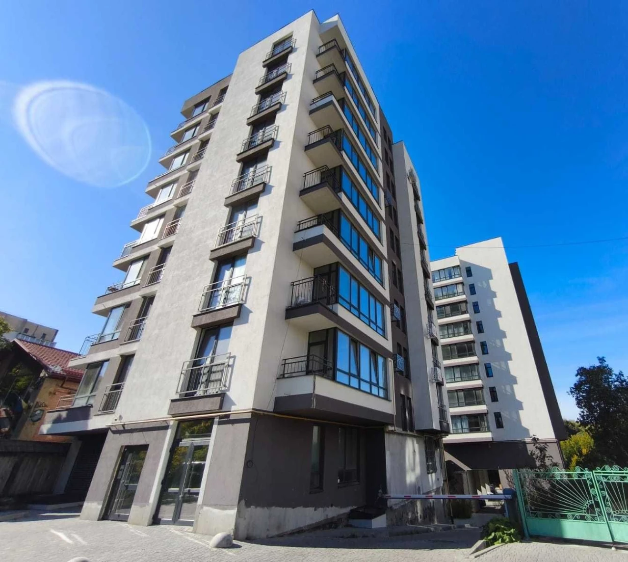 Продажа 3-к. квартиры 90/47/17м² ЖК Карамель ул. Пасечно 126