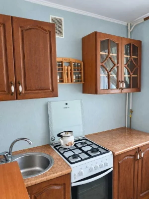 Продам квартиру на Холодногірської!