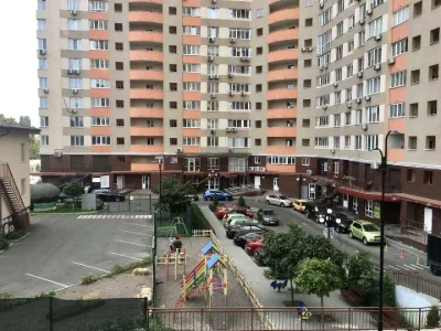 Квартира. Київ, Михайла Максимовича вул.