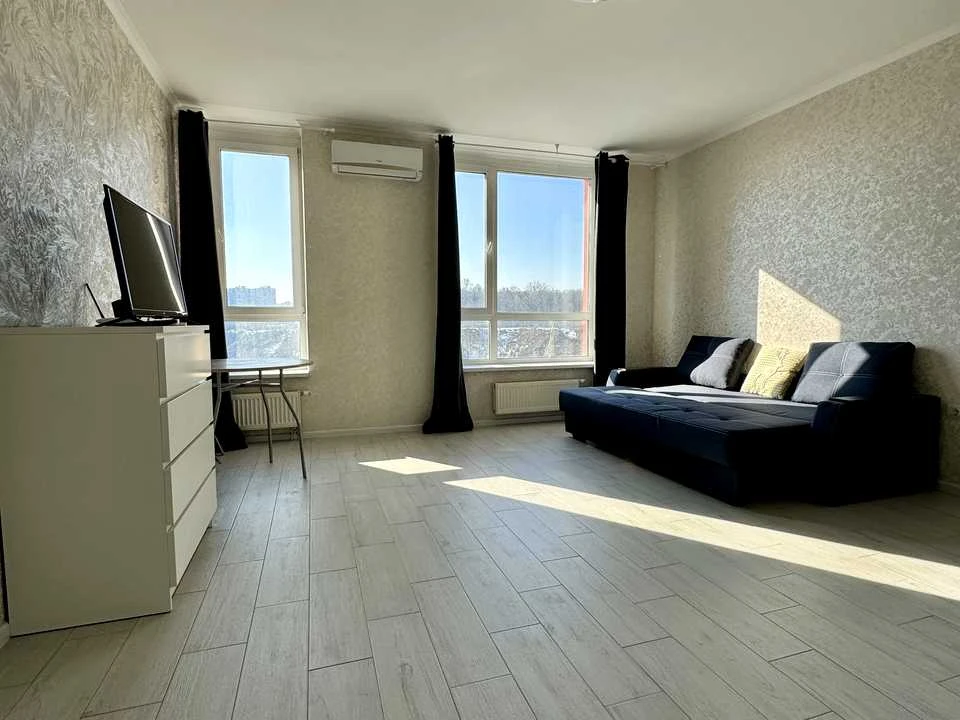 Apartment. Kyiv, Stolichne shose