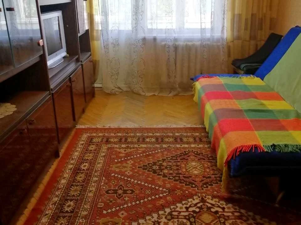 Квартира. Київ, Івана Микитенка вул.