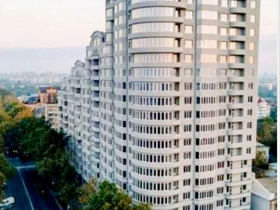 Apartment. Nikolaev, Admiralskaya St.