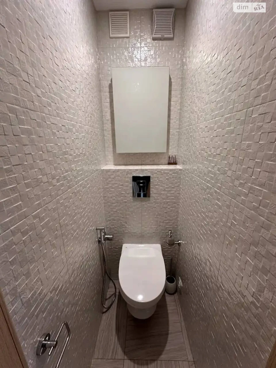 Long-Term Rental Apartment, Southern Borshachivka