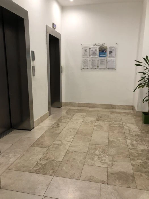 Soho Residence residential complex 155 sq. m. Holosiivskyi Avenue, center,