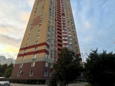 Квартира. Київ, Самійла Кішки вул.