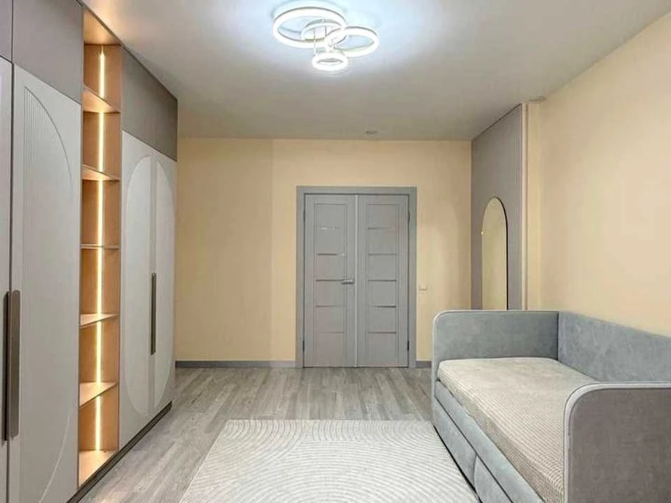Apartment. Kyiv, Mikols'ko-Slobids'ka St.