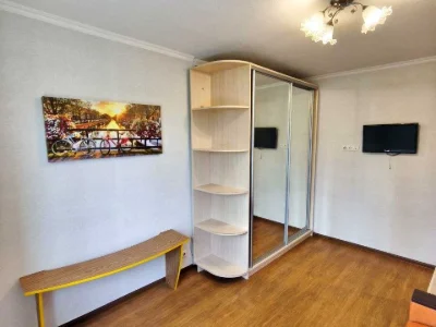 Квартира. Київ, Олени Теліги вул.
