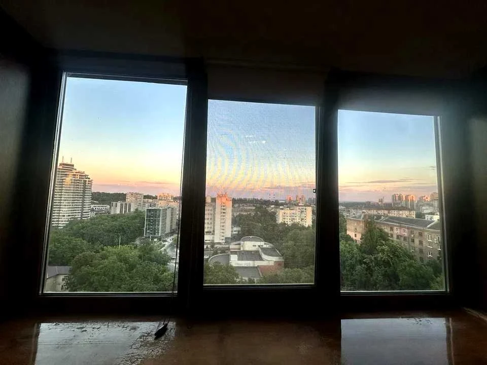Apartment. Kyiv, Petro Bolbochano Street