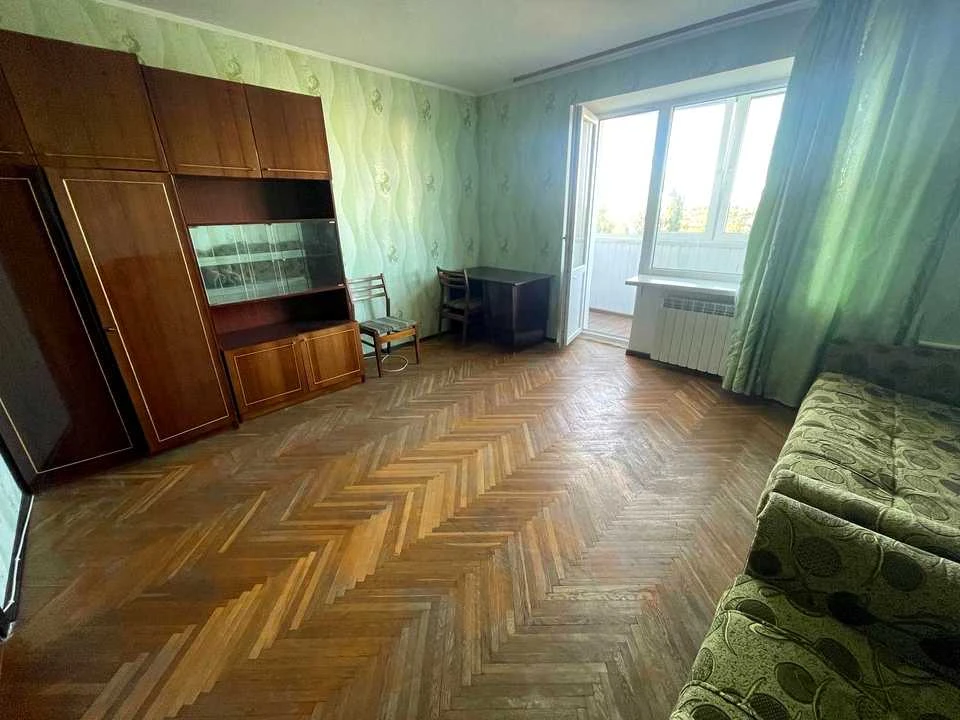 Квартира. Київ, Ушинського вул.