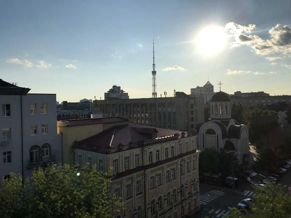Квартира. Київ, Загорівська вул.