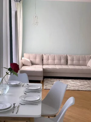 БЕЗ КОМІСІЇ! Здам в оренду 2 к. квартиру 70 м² на Липках!