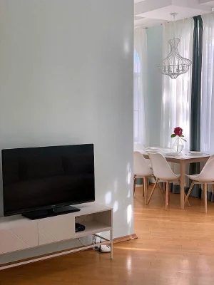 БЕЗ КОМІСІЇ! Здам в оренду 2 к. квартиру 70 м² на Липках!