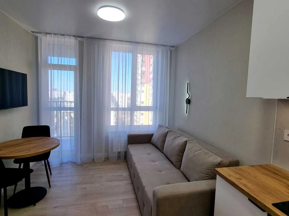 Apartment. Kyiv, Virmens'ka St.