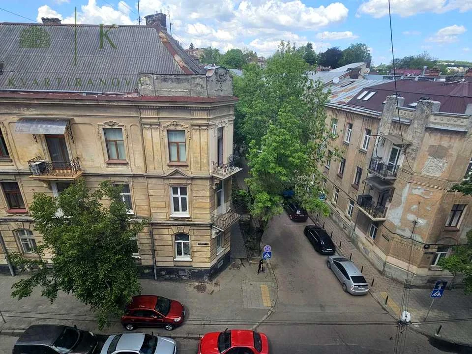 Квартира. Львів, Дмитра Вітовського вул.
