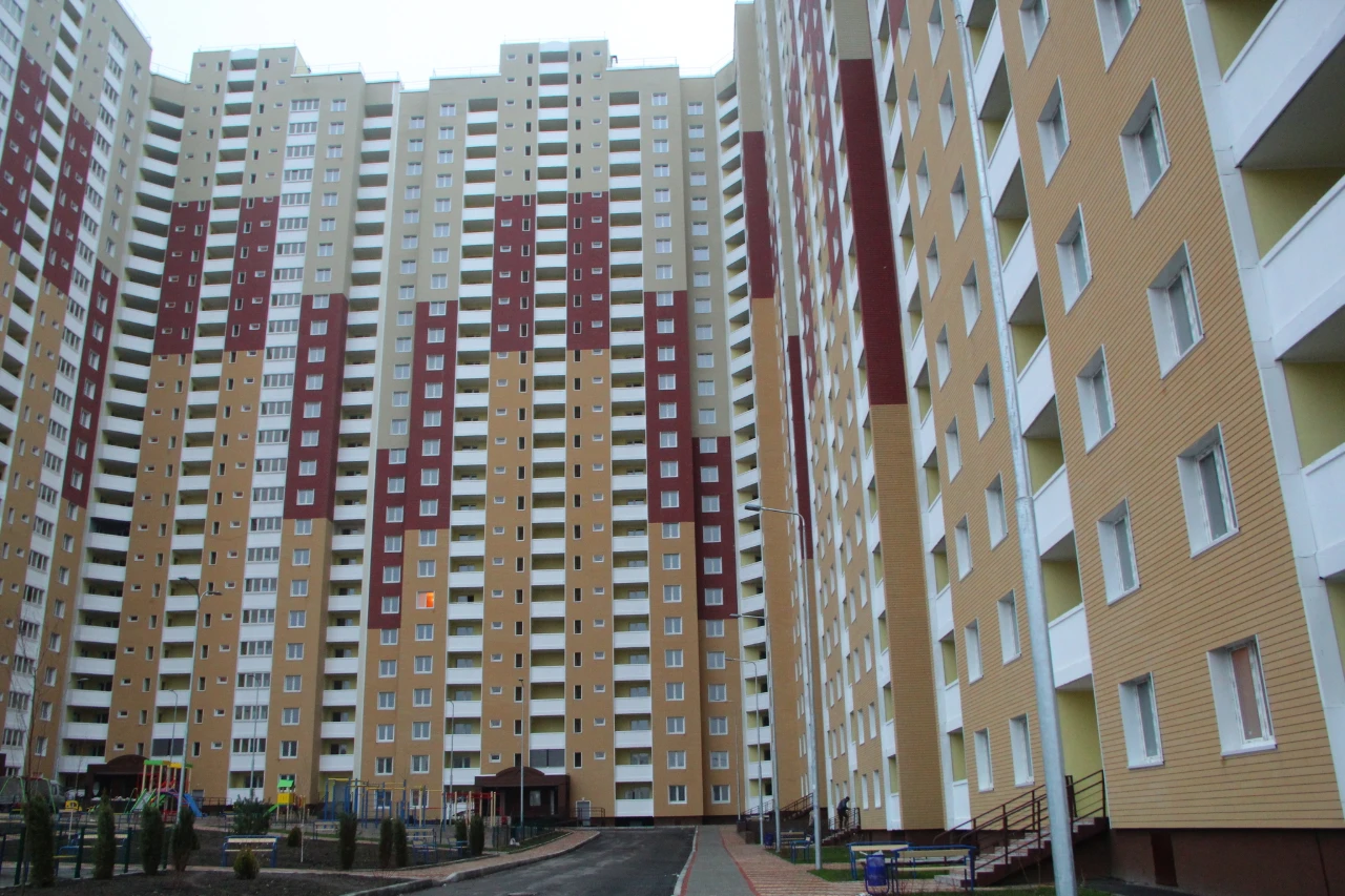 Продажа 3-комнатной квартиры 96 м², Сергея Данченко ул., 1