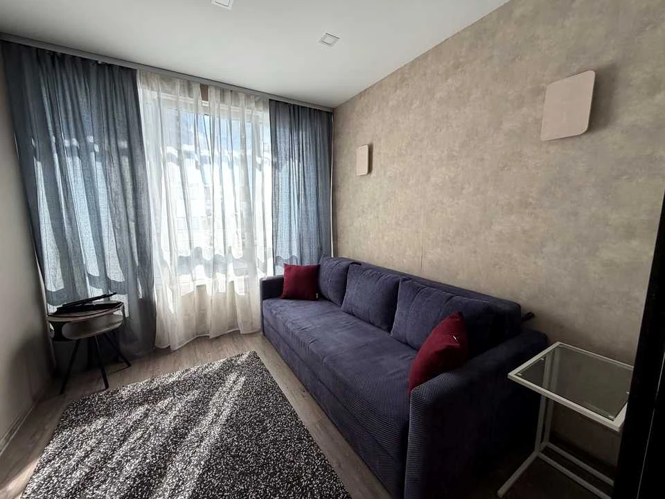 Apartment. Kyiv, Mykoly Bazhana Prospect