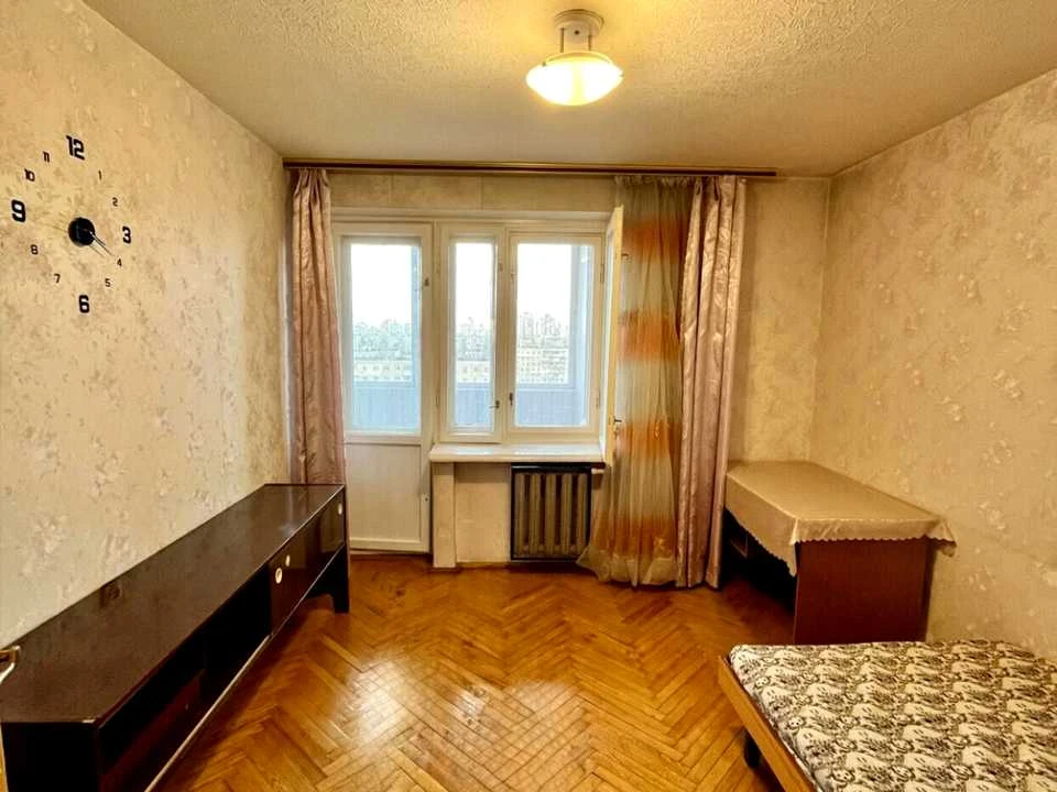 Квартира. Київ, Олександра Архипенка вул.