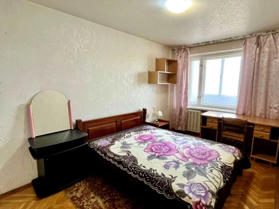 Квартира. Київ, Олександра Архипенка вул.