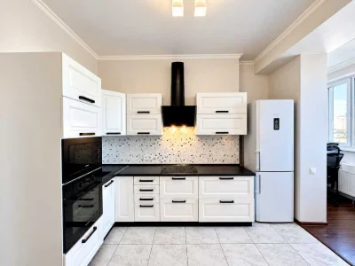 Apartment. Kyiv, Mykhola Mykhnovs'kyi boulevard.