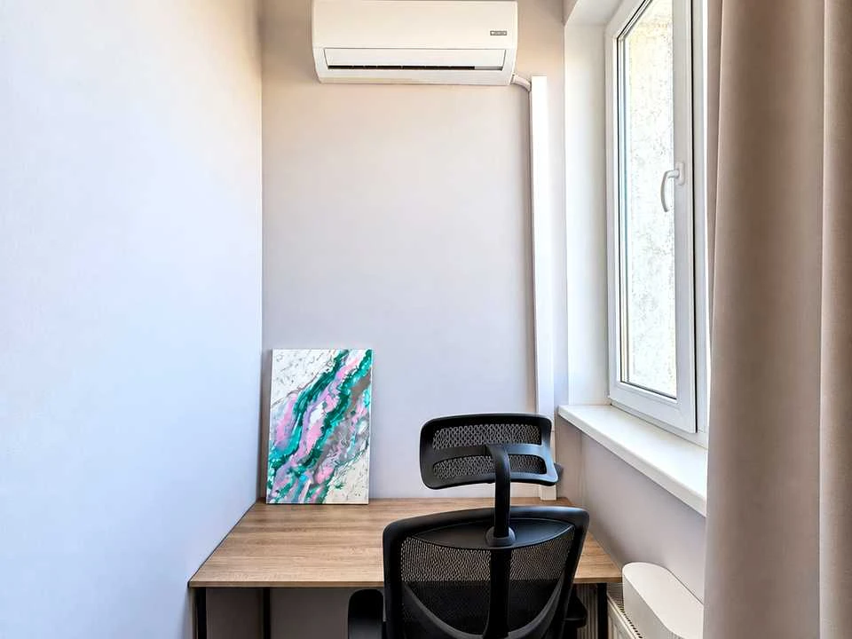 Apartment. Kyiv, Mykhola Mykhnovs'kyi boulevard.