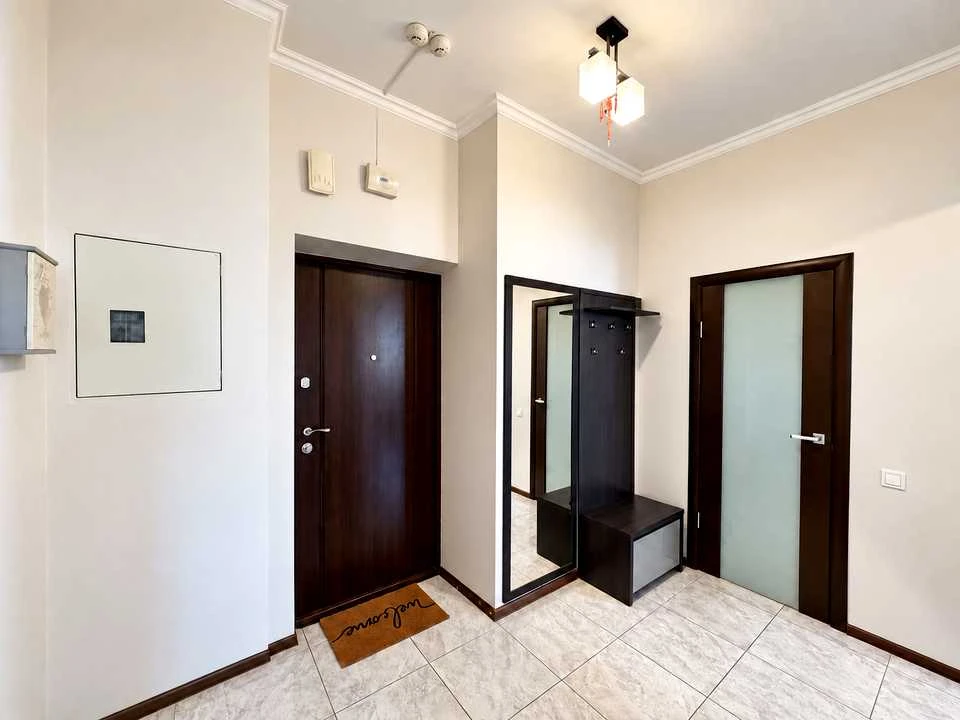 Apartment. Kyiv, Mykhola Mykhnovs'kyi boulevard.