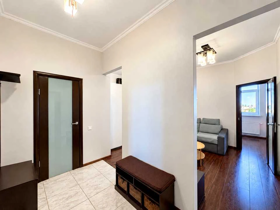 Apartment. Kyiv, Mykhola Mykhnovs'kyi boulevard.