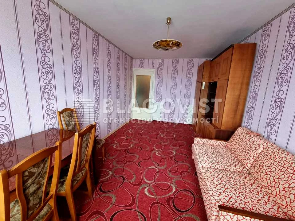 Квартира. Київ, Героїв Дніпра вул.