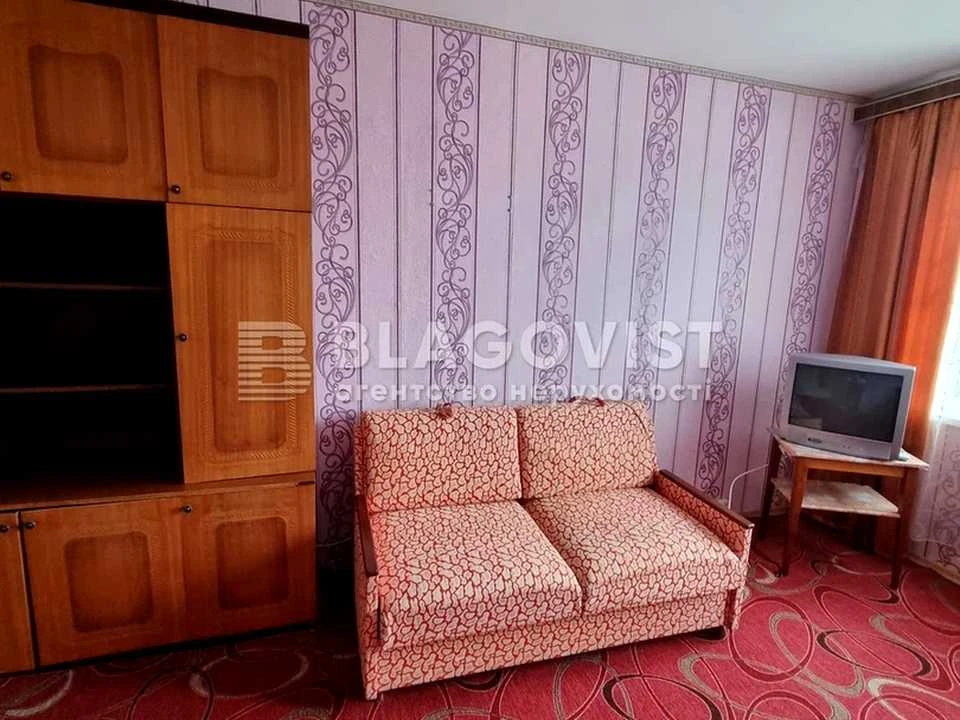 Квартира. Київ, Героїв Дніпра вул.