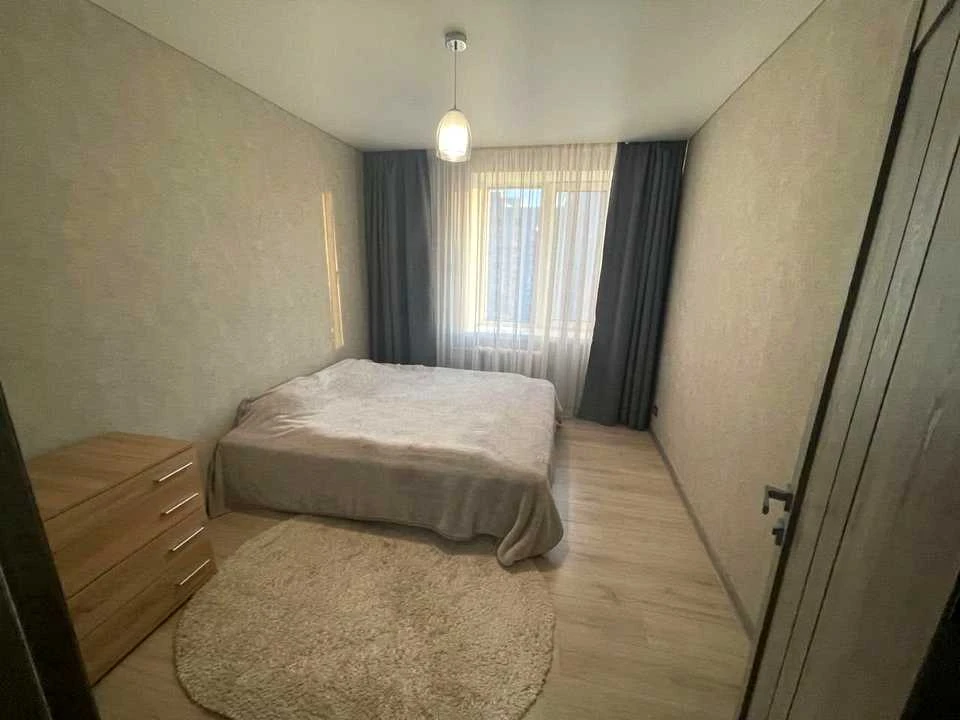 Квартира. Київ, вулиця Сім'ї Стешенків