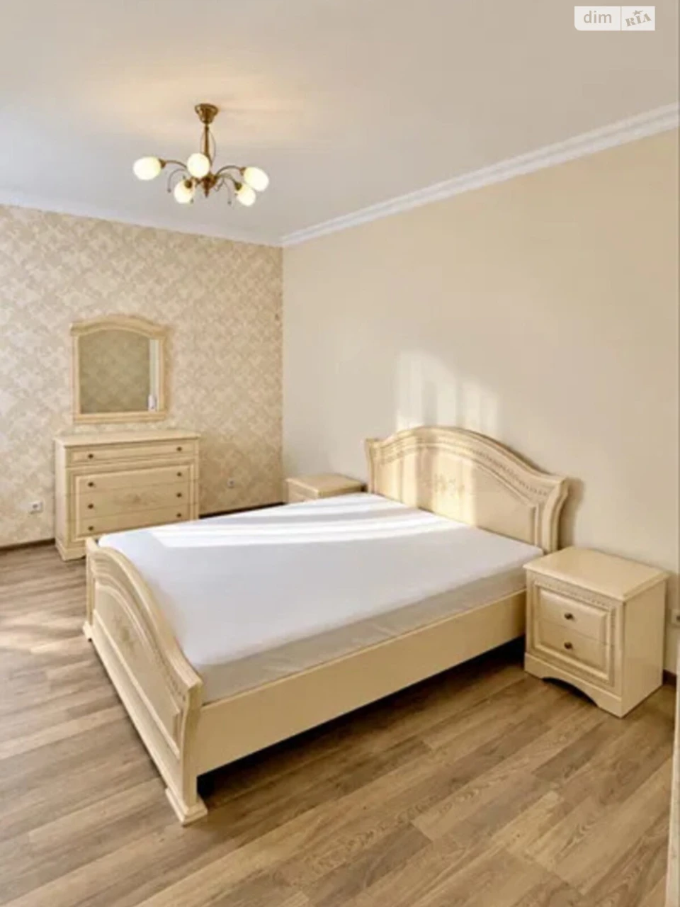 Продаж Квартира Харківський Масив