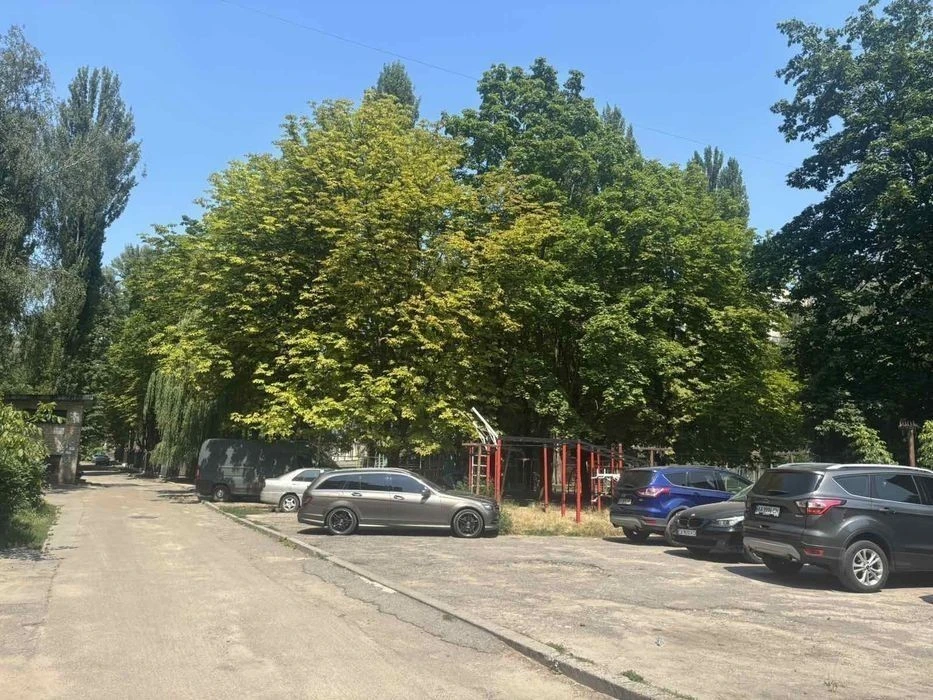 1-bedroom apartment for sale in Pivdenna Borshchagovka